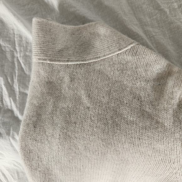 Vince Cream Cardigan 100% Cashmere Sweater with Cable-Knit Texture - Picture 6 of 7